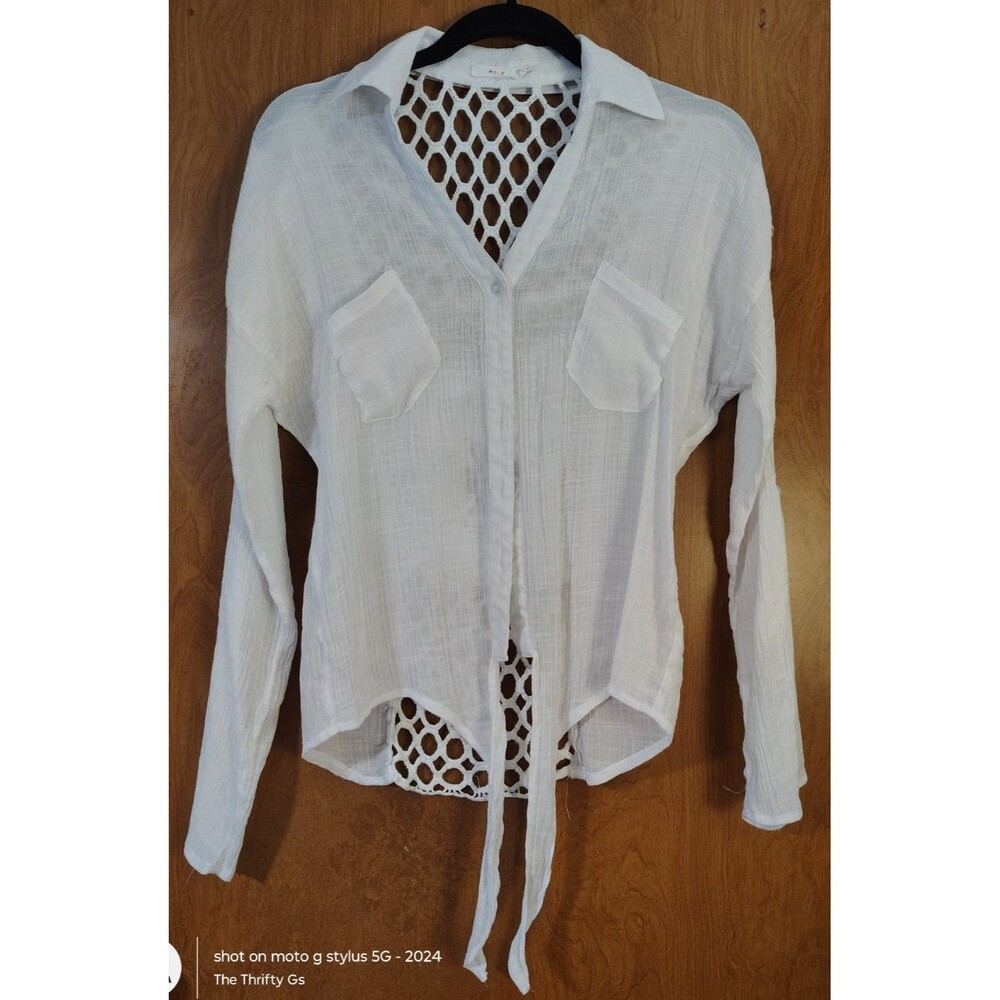 Mine Sz M Chambray White Button Up LS Tie Waist Collared Crocheted Back Boho